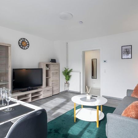 44 Apartments - Modern, Gemuetlich, Wlan, Balkon, Stellplatz วุปปาทัล ภายนอก รูปภาพ