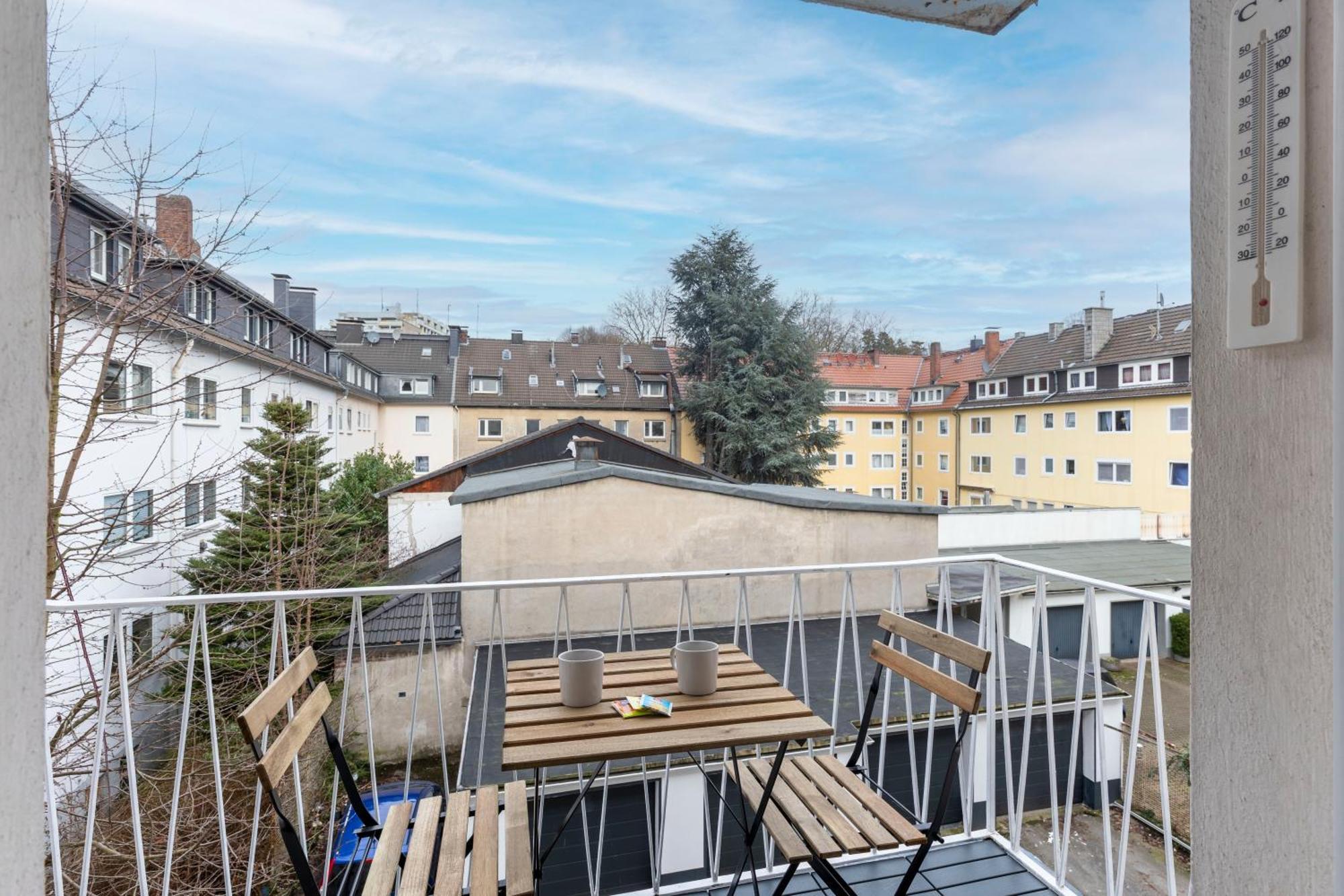 44 Apartments - Modern, Gemuetlich, Wlan, Balkon, Stellplatz วุปปาทัล ภายนอก รูปภาพ