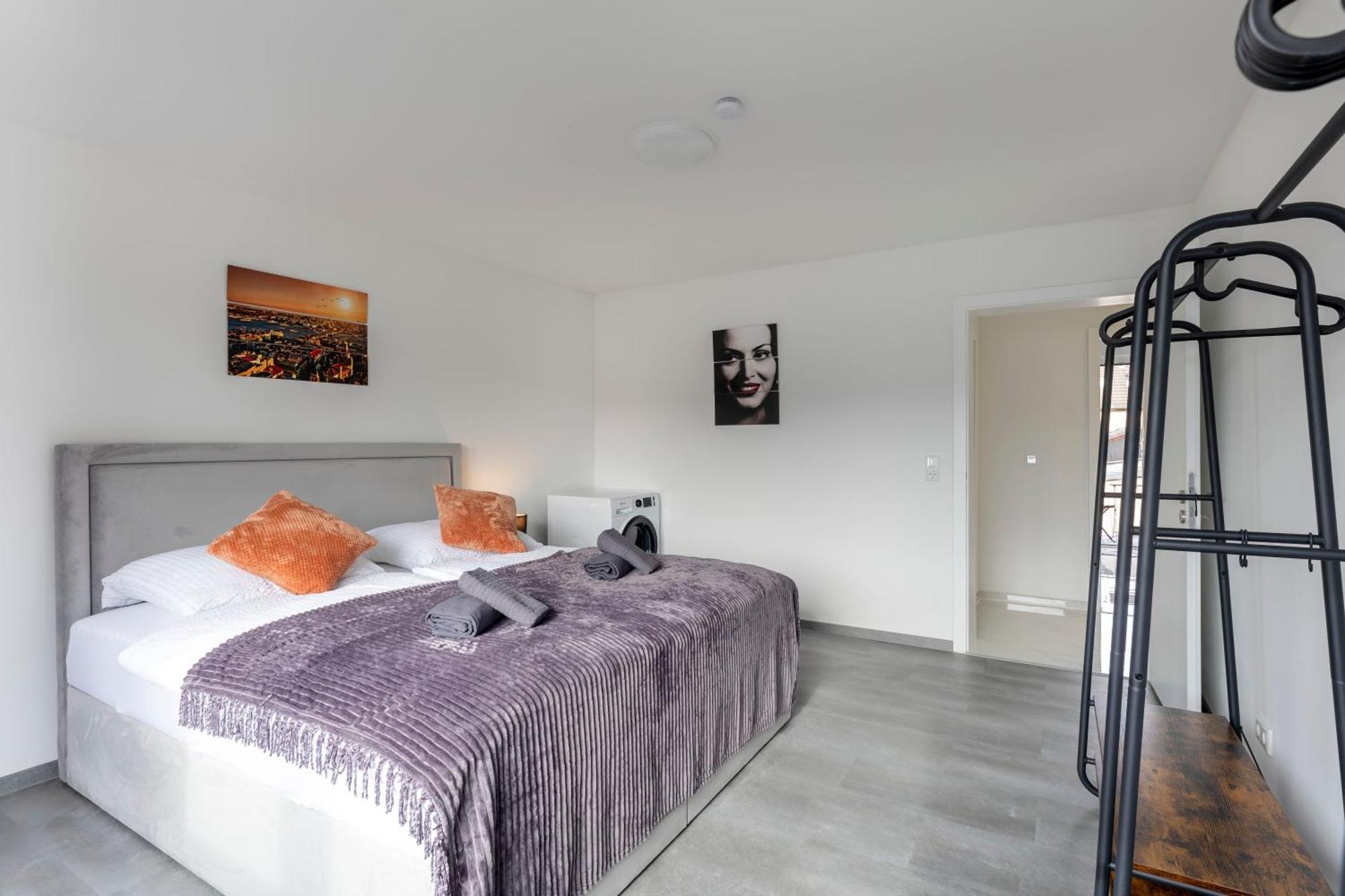 44 Apartments - Modern, Gemuetlich, Wlan, Balkon, Stellplatz วุปปาทัล ภายนอก รูปภาพ