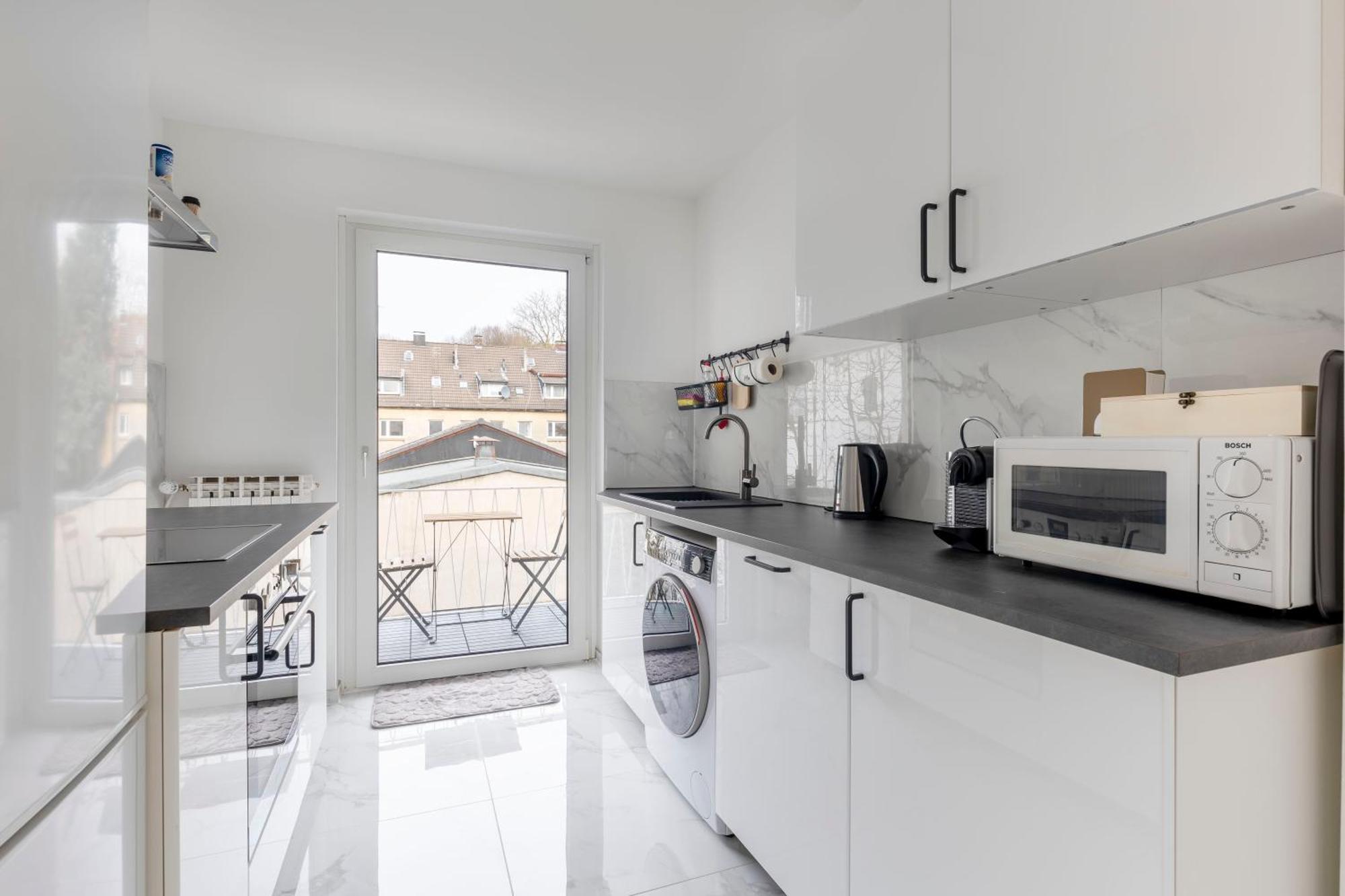 44 Apartments - Modern, Gemuetlich, Wlan, Balkon, Stellplatz วุปปาทัล ภายนอก รูปภาพ