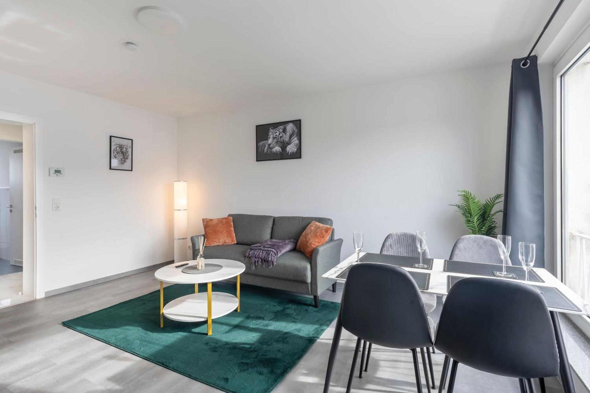 44 Apartments - Modern, Gemuetlich, Wlan, Balkon, Stellplatz วุปปาทัล ภายนอก รูปภาพ
